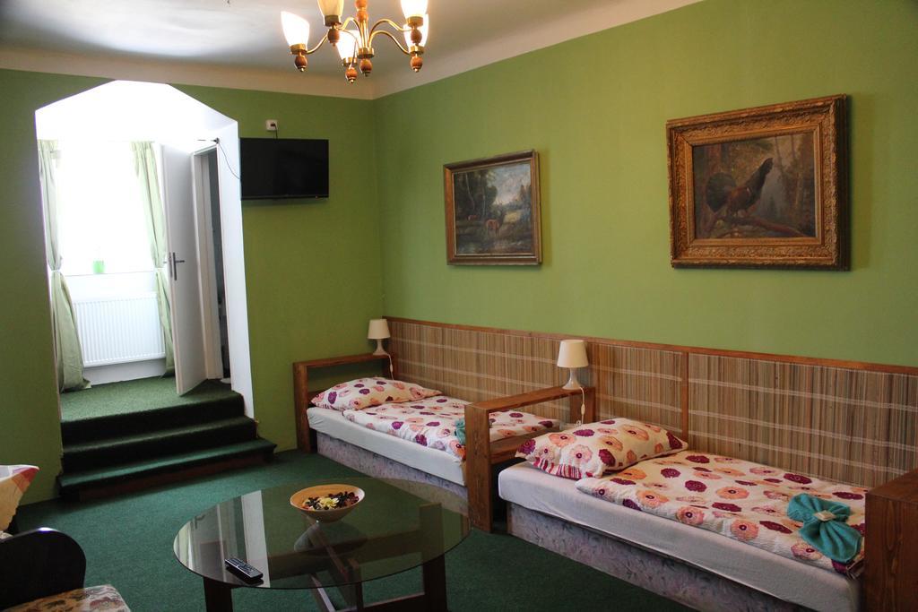Hotel Corrado Ostrava Room photo